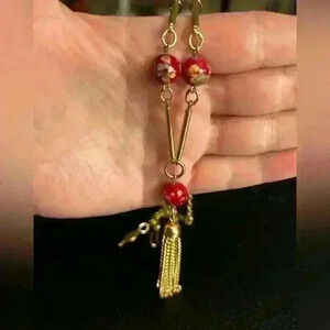 Vintage Sarah Coventry red glass Japanese beaded tassel necklace